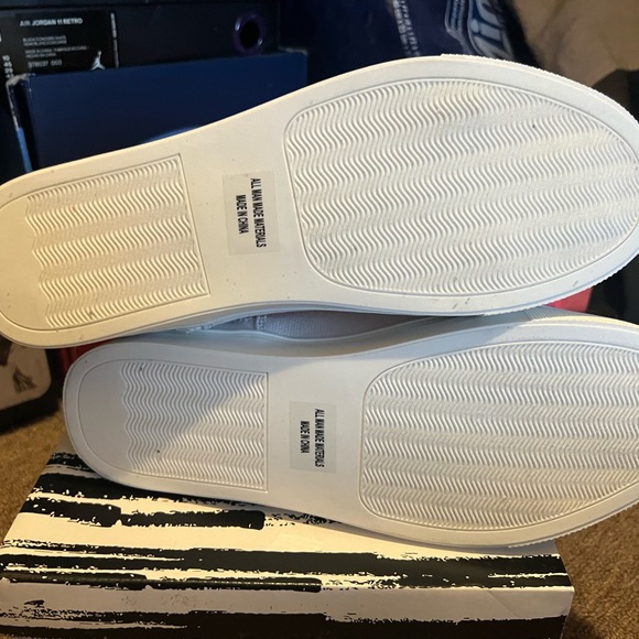 DV by Dolce Vita high-top sneaker for women size 8 BRAND NEW IN THE BOX - Picture 6 of 7